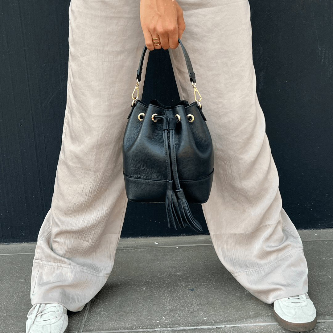 Bucket Bag - Black