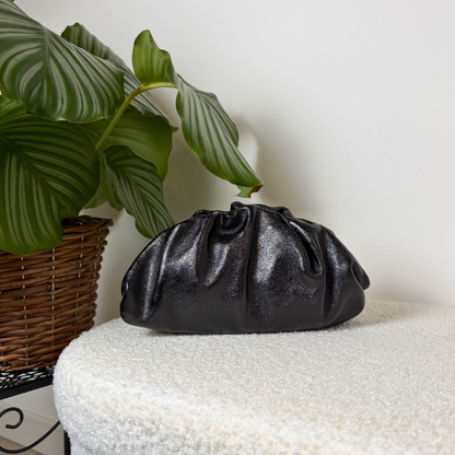 La Favorita - Black Laminate